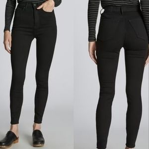 Everlane Women's Skinny Jeans - Black